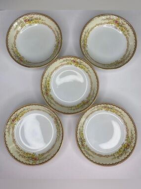 Vintage Meito Japan Fruit/Dessert Bowls 5 1/4 inches, Hand Painted BRONSON Set 5